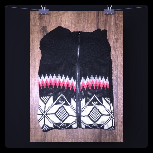 *Host Pick* Men’s Blair Zip Up Sweater - Picture 3 of 5